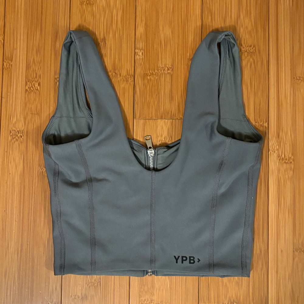 YPB Abercrombie & Fitch Charcoal Zip-Up Crop Top XS - Picture 3 of 7